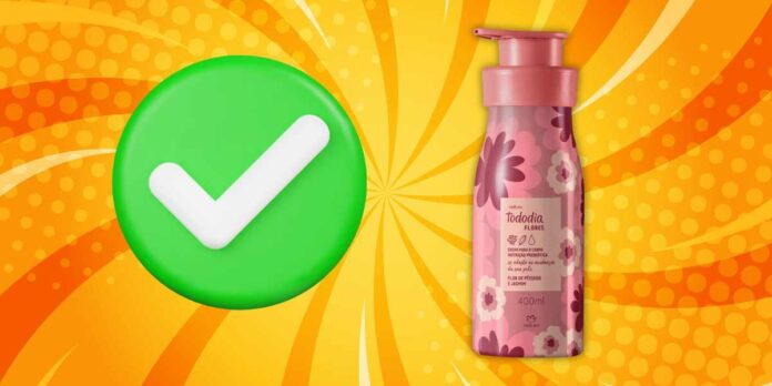 frasco de creme hidratante natura tododia flores, fundo espiralizado e listrado em laranja e amarelo, simbolo de check verde com branco